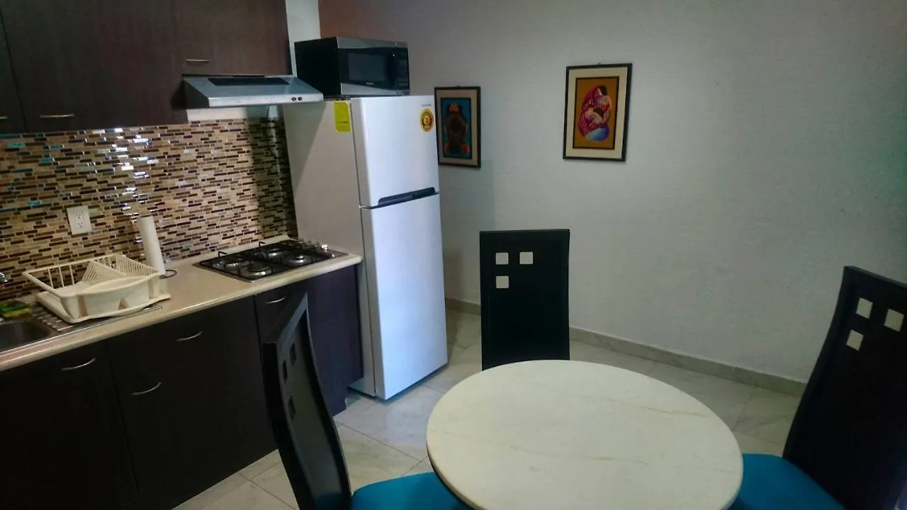 Brisas Sealight Apartment Cancún